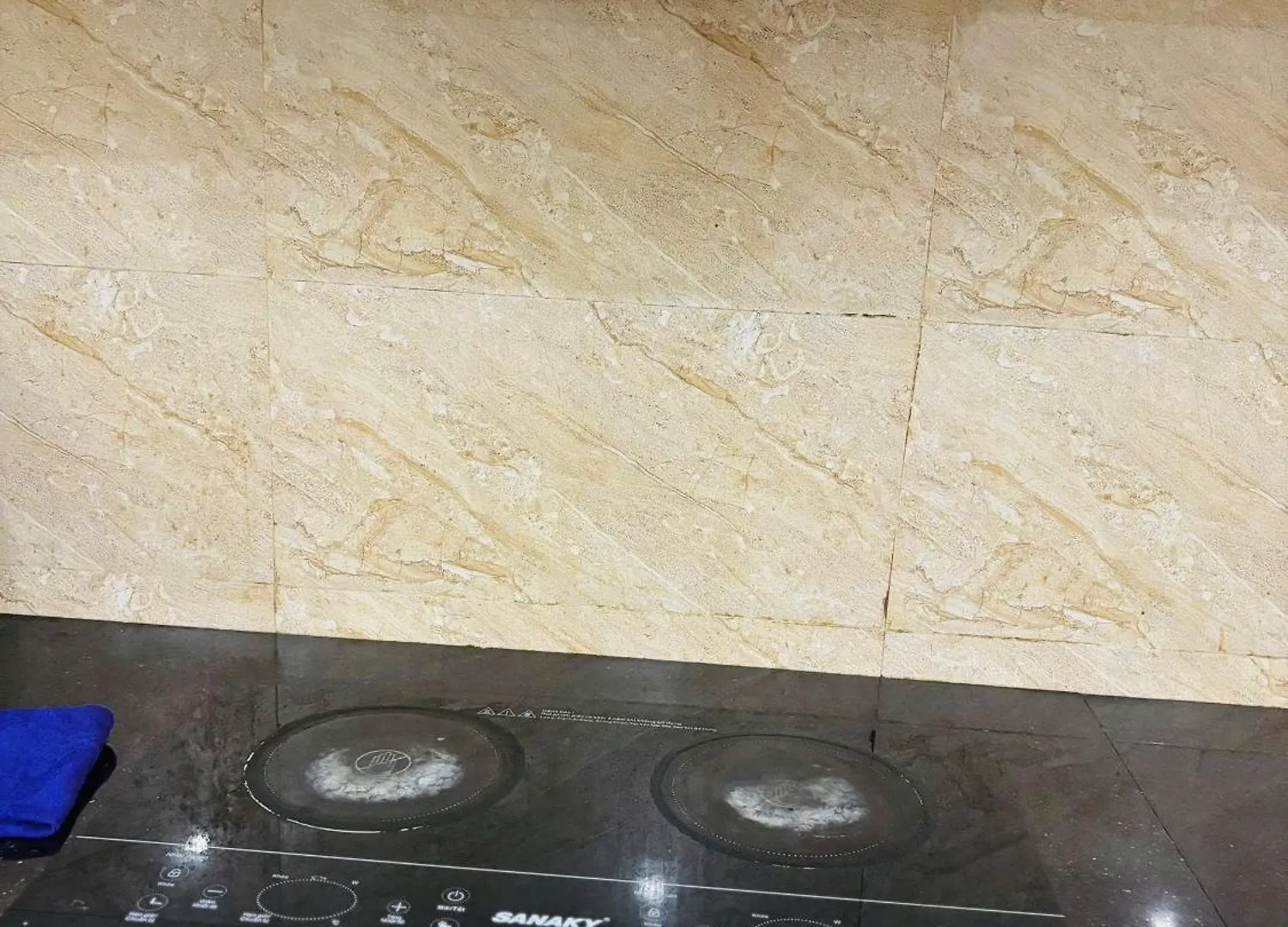 Ha Linh Apartment Da Nang